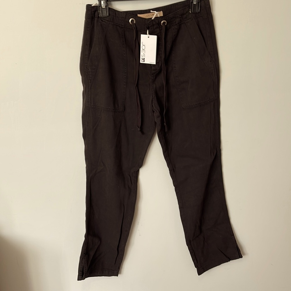 Joe’s black cargo pant NWT